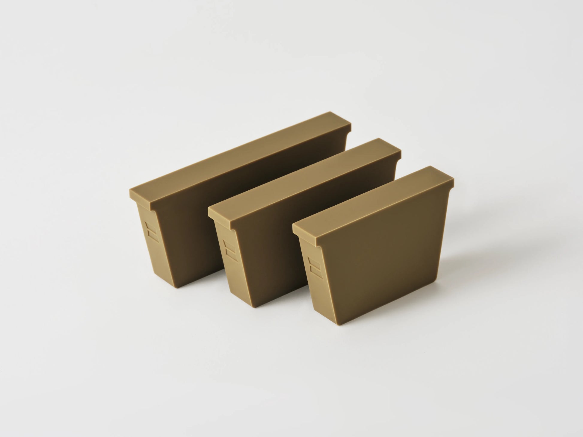 COMPARTMENTO Vide magnetic silicone drawer dividers in Bronze, set of three