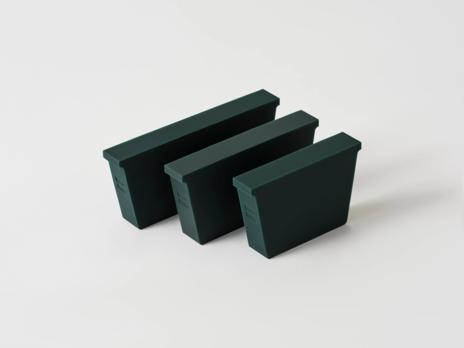 COMPARTMENTO Vide magnetic silicone drawer dividers in Teal, set of three